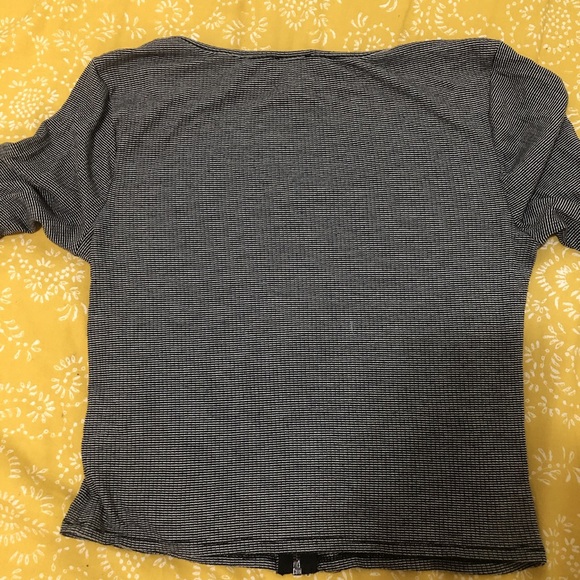 Bought for an event - - Picture 4 of 4